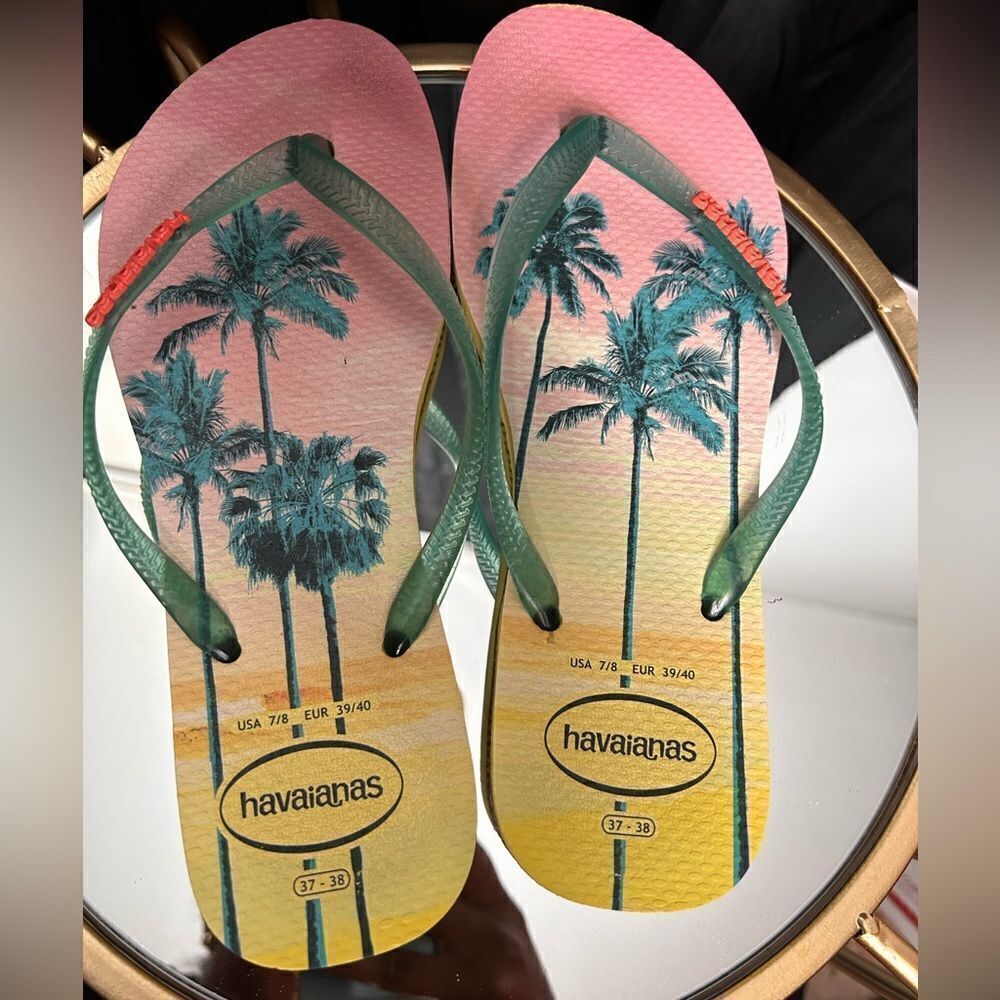 Havaianas Palm Tree Flip Flops